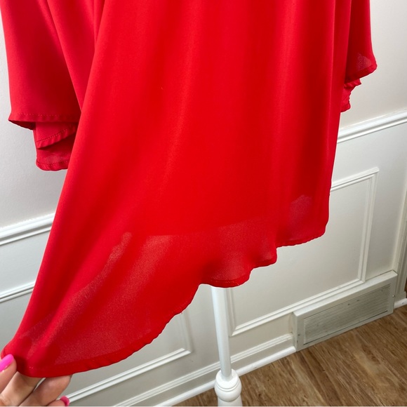 Torrid Georgette Cold Shoulder Top. SZ:00. Red. - Picture 4 of 12